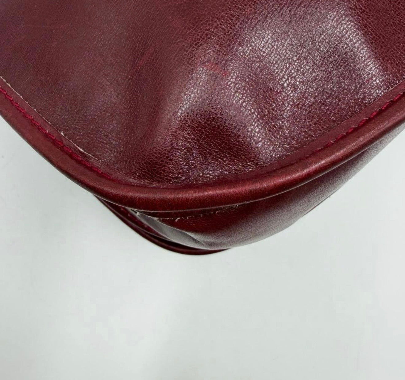 : Vintage Must de Cartier Burgundy Leather Saddle Flap Bag