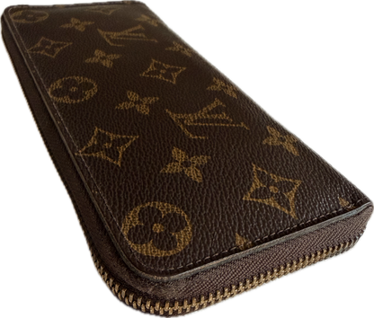 Louis Vuitton Monogram Zippy Wallet with Original Box & Dust Bag