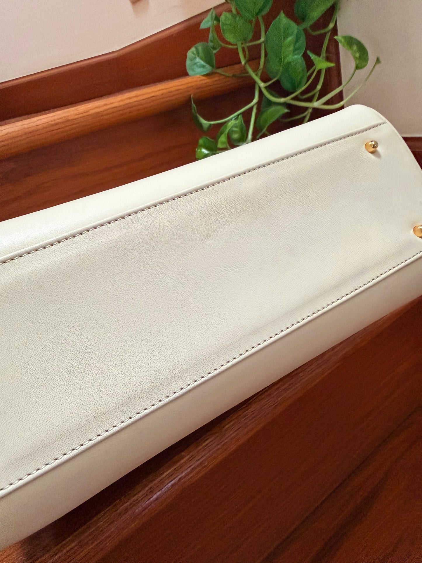 Vintage Valentino Garavani Ivory Leather Top Handle Bag