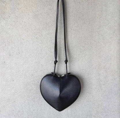 Authentic ALAÏA Black Leather Le Coeur Heart Shoulder Bag Excellent Condition