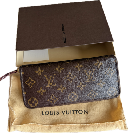 Louis Vuitton Monogram Zippy Wallet with Original Box & Dust Bag