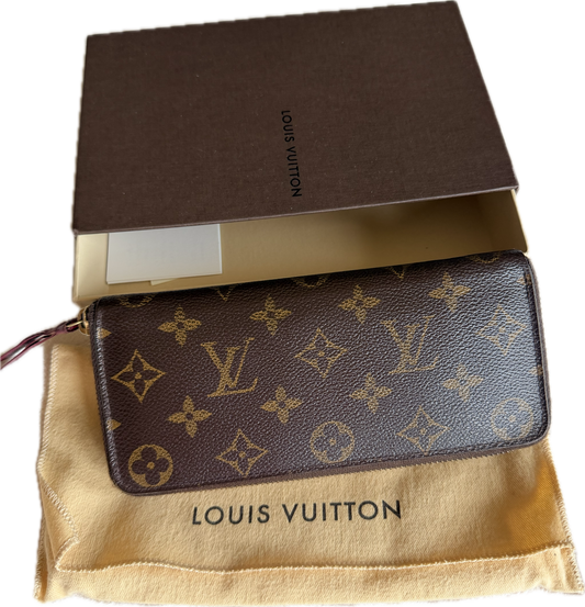 Louis Vuitton Monogram Zippy Wallet with Original Box & Dust Bag