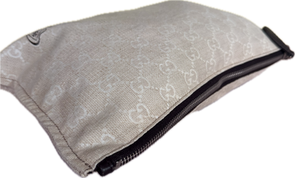 RARE Limited Edition GUCCI MUSEO GG Canvas Zip Pouch Clutch
