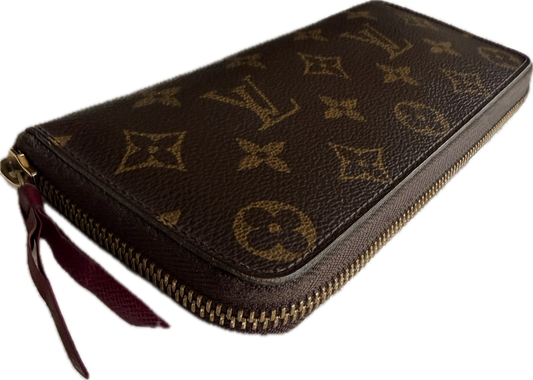 Louis Vuitton Monogram Zippy Wallet with Original Box & Dust Bag