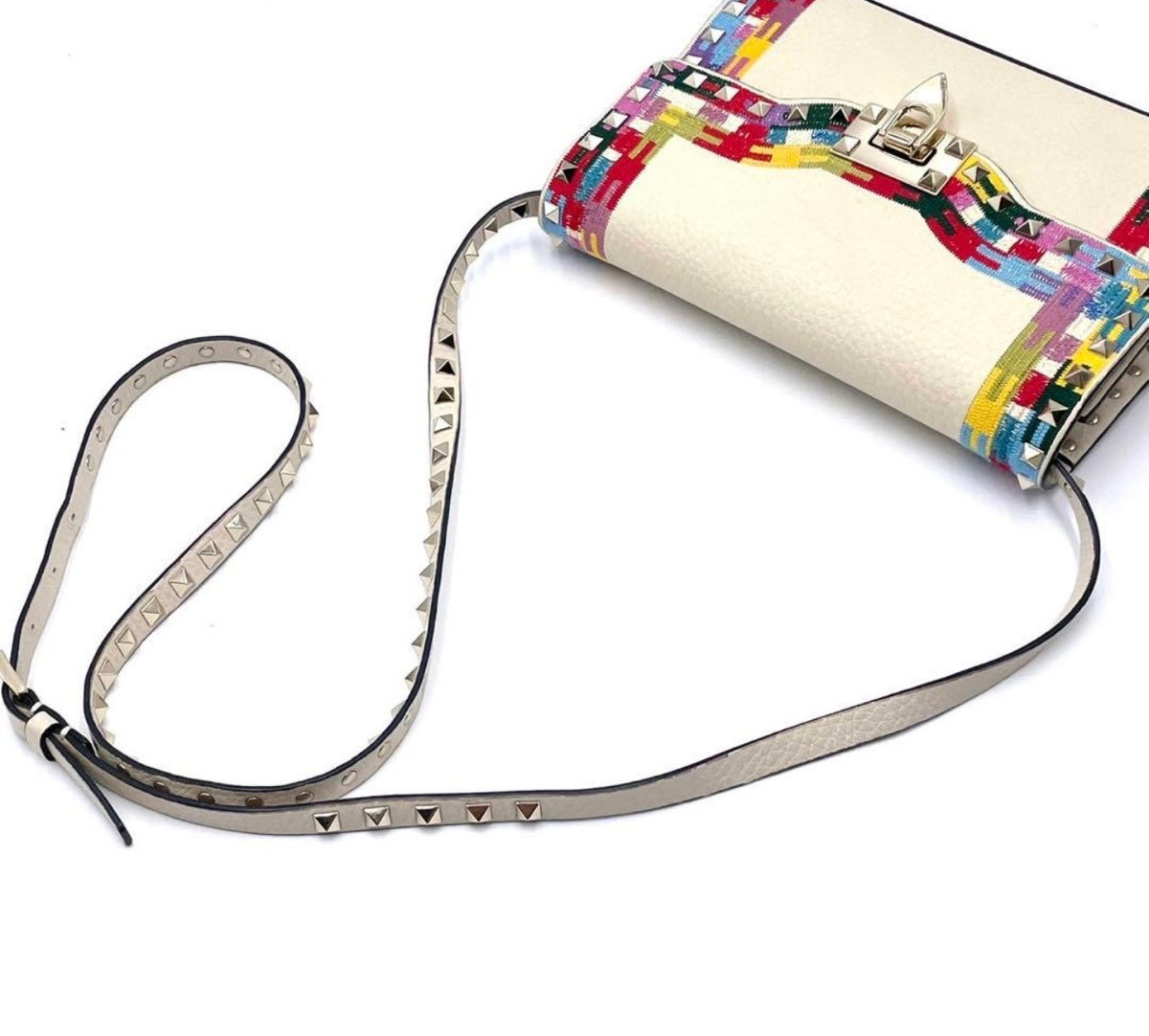 Valentino Garavani Rockstud Medium „Ethnic/Native Camo” Frame Flap Bag