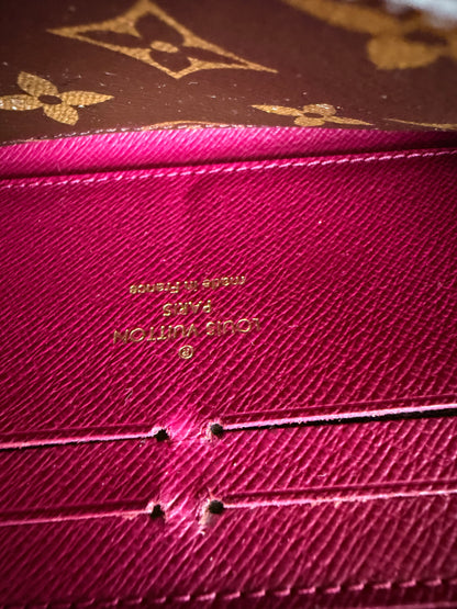 Louis Vuitton Monogram Zippy Wallet with Original Box & Dust Bag