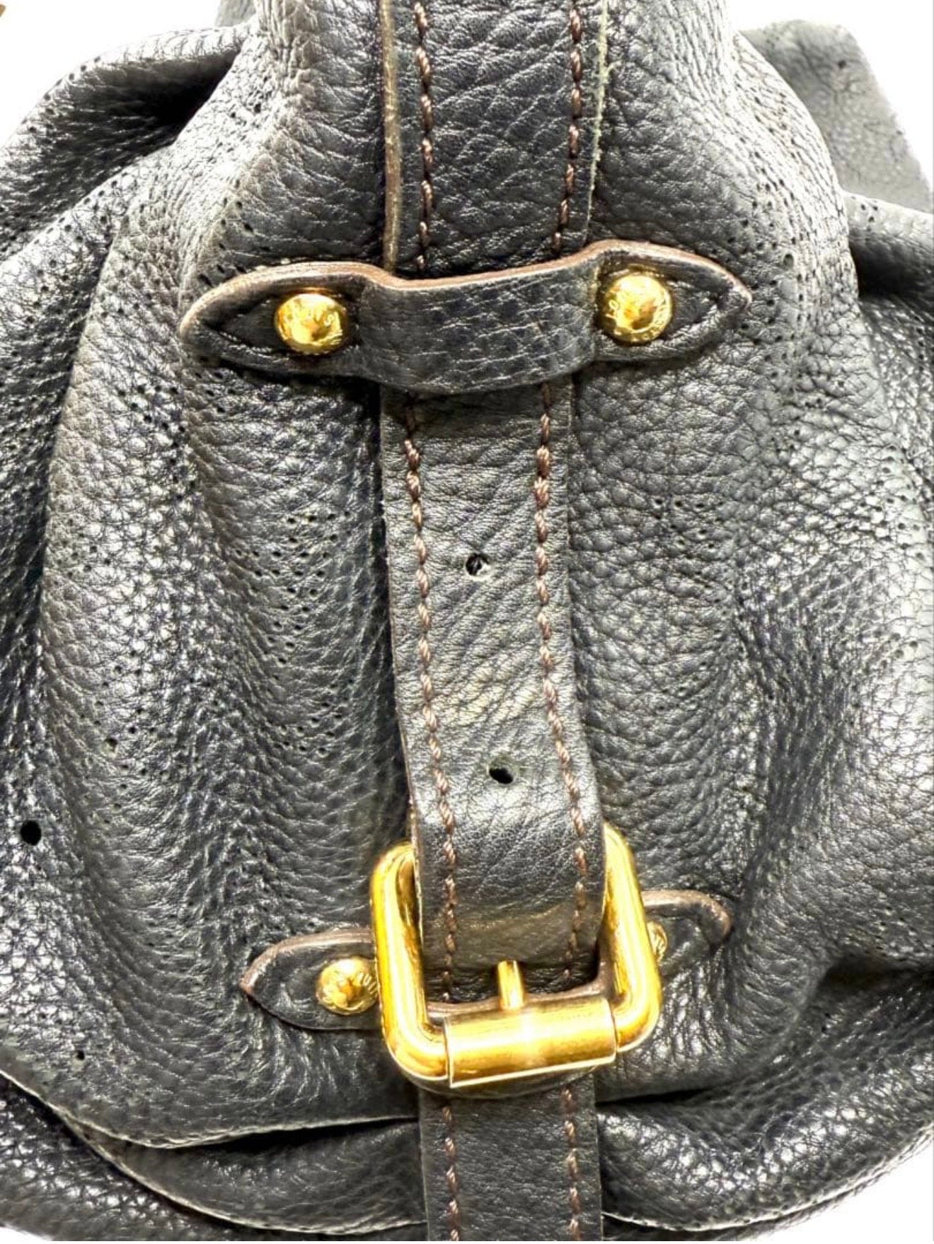 Louis Vuitton Mahina XS Perforated Leather Hobo Bag – Black (Noir)