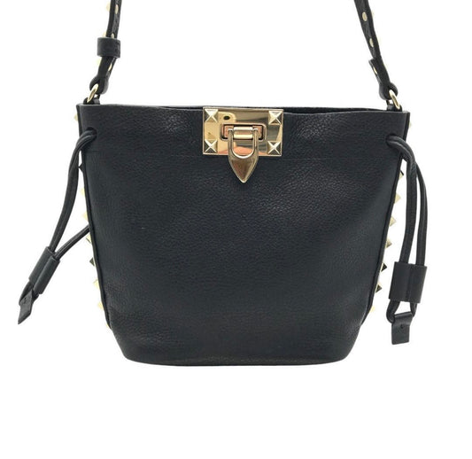 Valentino Garavani Rockstud Alcove Small Bucket Bag - Black Grained Leather