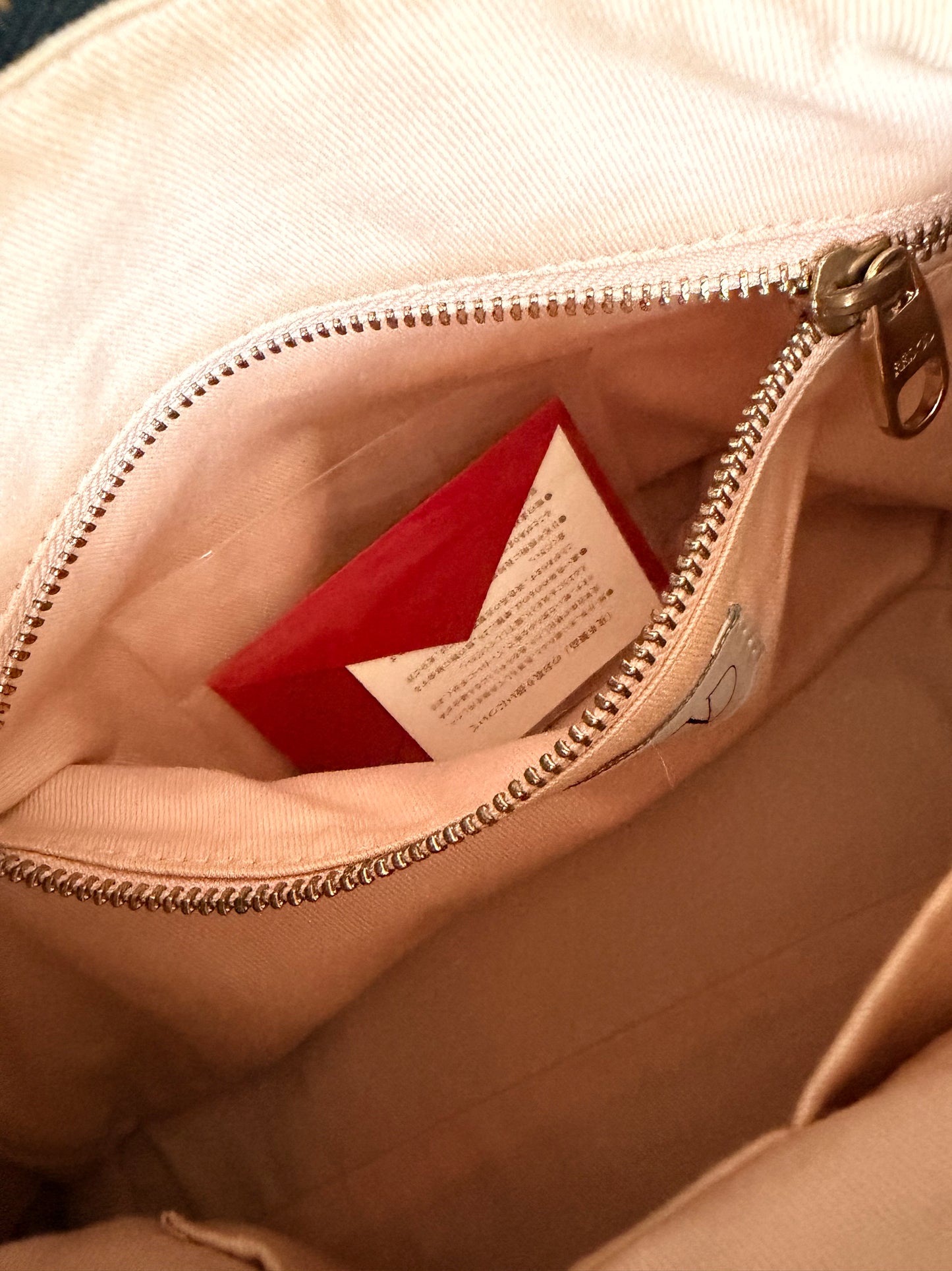 Pre-loved RED Valentino Black Leather Bow Shoulder Bag