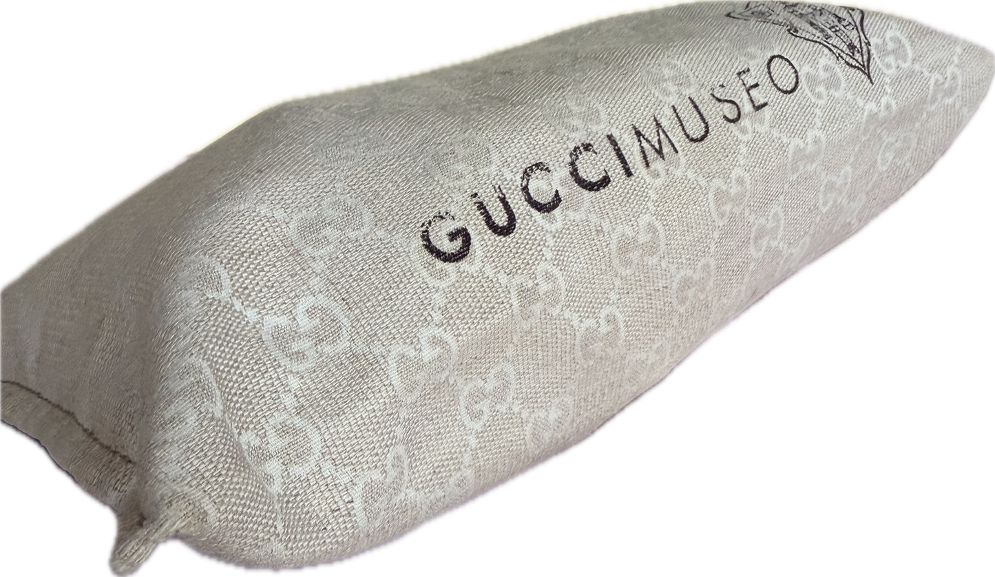 RARE Limited Edition GUCCI MUSEO GG Canvas Zip Pouch Clutch